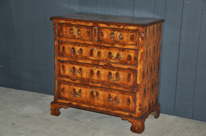 Commode in marqueterie 18de eeuw
