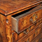 Commode in marqueterie - links voor